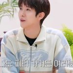 <b>시선</b> 집중되는 게 싫은 황광희