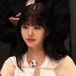 <b>원영</b>이 앞머리 있는거 너무 이뻐
