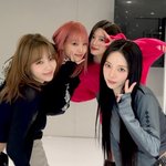[드루와] 진짜 조카 예쁘긴 <b>하네</b> ㄹㅇ