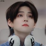 [트레저] <b>샤넬</b>이 진짜 잘어울리는 남돌