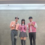 [댓글부탁해] 얘들아 보통 이런 신발 뭐라그럼? <b>영훈</b> 설윤 신발