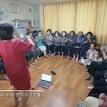[댓글부탁해] 조금 특이점이 <b>온</b> 소녀 <b>팬</b>들.jpg