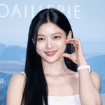 동안인 99년생 vs <b>성숙</b>한 09년생