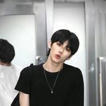 내 추구미는 여돌아니고 <b>남돌임</b>