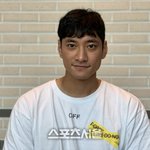 [19] <b>해린</b> 아버지 이렇게 생기셨을거같음