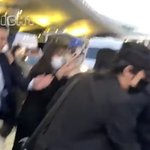 엔하이픈 제이크 공항에서 팬 잡아주는거 봄?