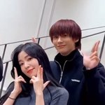 방금 뜬 앤톤, 아이린 투샷 .<b>jpg</b>