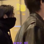 [군대] 태형이 오늘 <b>vip</b>시사회갔나봐
