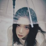 <b>태연</b> 이짤 아이린같음