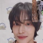 와 <b>원빈</b> 뭐이랗게 생겼냐