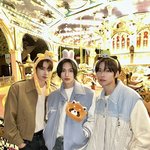 같이 <b>롯데</b>월드 가고싶다