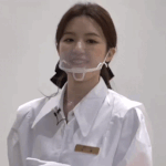 이 움짤 중간에 나오는 <b>시민</b>들 있잖아