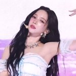 오늘 인가 <b>막방</b> 카리나 얼굴 좀 봐