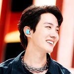 방탄 제이홉 YET <b>TO</b> COME