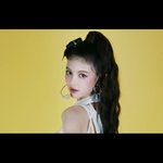 다니엘 진짜 <b>키치</b>하게 이쁘다