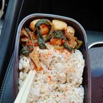 집밥 도시락을 싸와봤어요.