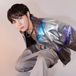 방탄 제이홉 <b>루이비통</b>