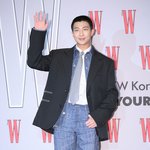 방탄 알엠 W코리아 <b>행사장</b> 포토월