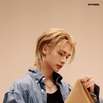 현진 도배 또 왔네