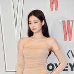 오늘자 제니 W코리아행사ㄷㄷ