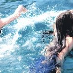 <b>디토</b> 듣고있는데