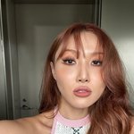 요새 이뻐졌다는 <b>화사</b>