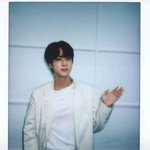 방탄 진 옛<b>투</b>컴 폴라로이드