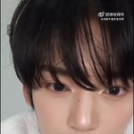 이런 메이크업 어떻게 함?