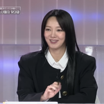 <b>효연</b> 왤케이쁘냐 유니버스티켓 보는데