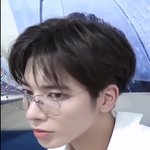 [TXT] 태현이 이 안경이 더 맘에 드는데