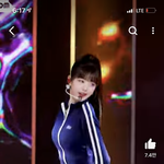 유튭 쇼츠 내리다가 장원영 무대<b>영상</b> 뜨는데