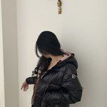 얘들아 <b>이</b> 패딩에 어떤 바지 <b>잘</b>어을릴거같아