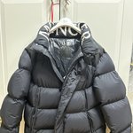 [이것좀봐줘] 몽클레르 명품갑질 이걸 어떡해 입죠?