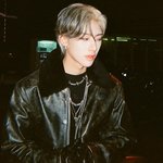 리키 팬들은 다 <b>흑발</b> 싫어?