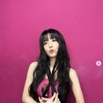 레드벨벳 <b>슬기</b>, 복근 노출