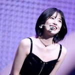 안유진 의상 왜 저래