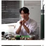백지영에게 <b>영통팬</b>싸 설명하는 옥택연