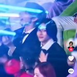 샤이니 <b>무대때</b> 카리나가 원빈 보고