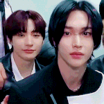 엔터에서 원빈 앤톤 정병 붙어서 조카 까이는데