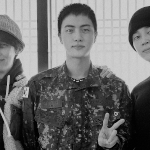 [<b>방탄소년단</b>] 조기진급 병장 석지니 생일ㅊㅋ