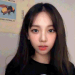 카리나 <b>얼굴</b> <b>개</b>작다