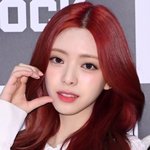 [댓글부탁해] <b>유나</b> 기사사진 보정함