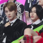 <b>성찬</b>은 잘생겼고