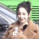 <b>자수</b>성가한 여왕개미ㅋㅋㅋㅋ