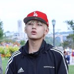 방탄 뷔 <b>달방</b> E69 캐나다 비하인드컷