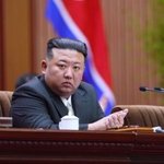 북한도 저출산 위기감… 김정은 “어머니 힘 절실” 호소