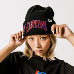 방탄 슈가 <b>NBA</b> 굿즈 떳네