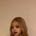 와 리즈 ㅈㄹ <b>입체적</b>으로 생겼다