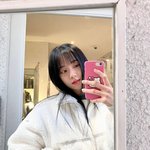 지수 친언니 ㅈㄴ이쁘다...