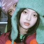 <b>팜하니</b>한테 붙은 정병왔네
